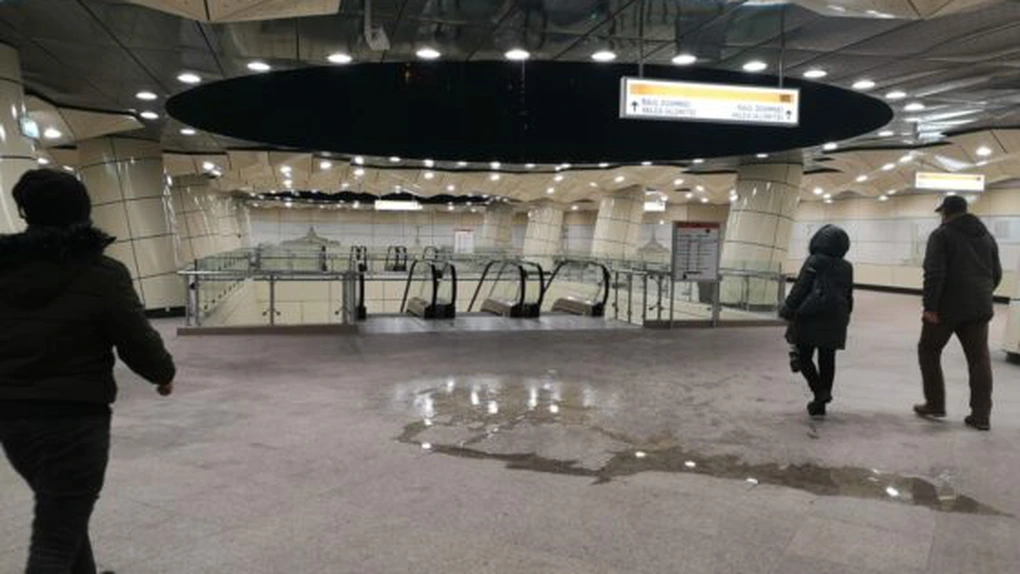 Plouă într-o stație de metrou de pe noua magistrală M5 Eroilor-Drumul Taberei VIDEO Reacția Metrorex - UPDATE