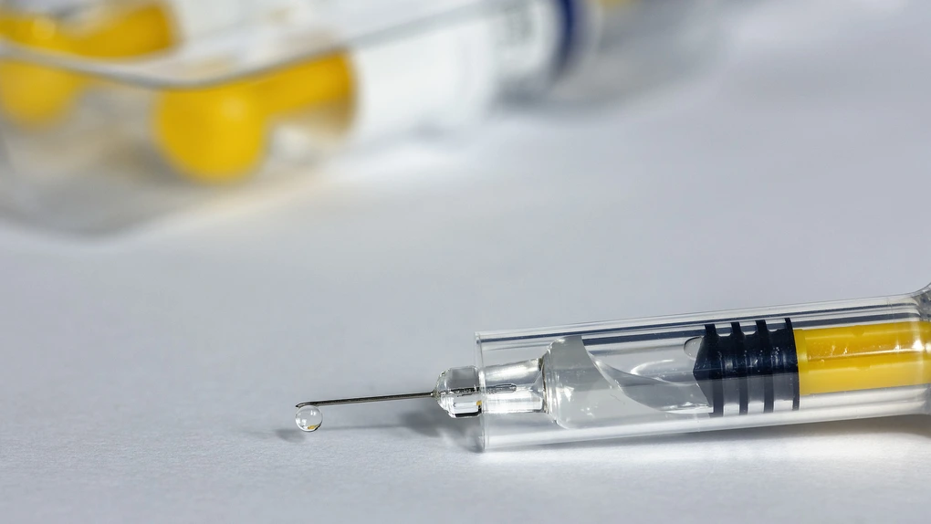 Sondaj: Ştirile false şi slaba informare a publicului - pricipalele cauze ale scepticismului privind vaccinarea
