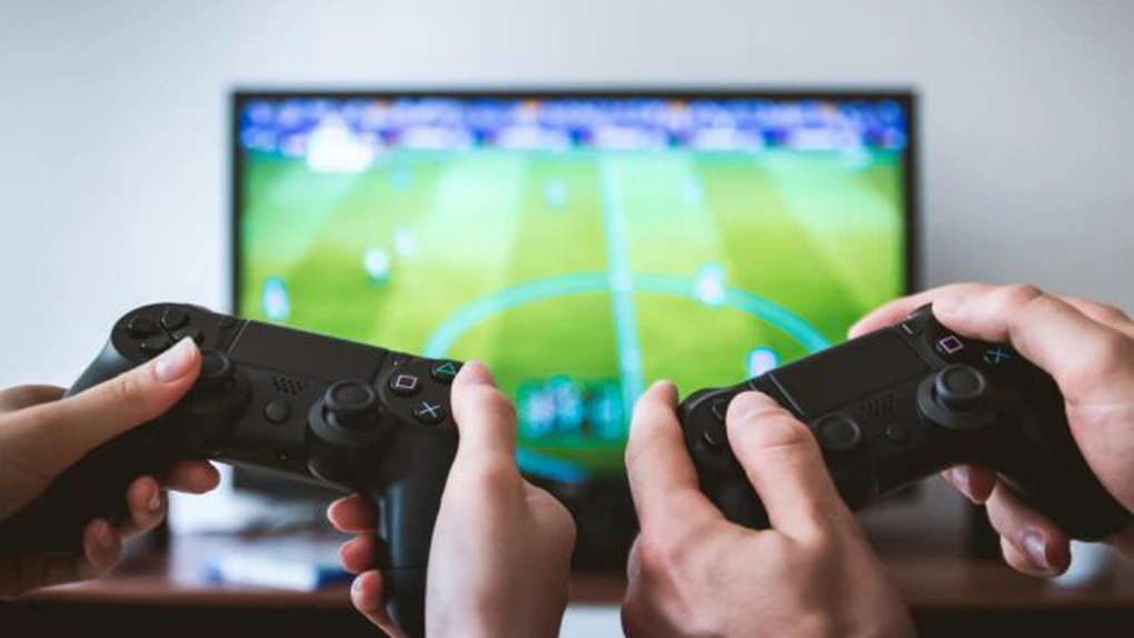 Vânzările de jocuri video de pe piața britanică au atins o valoare record în 2020