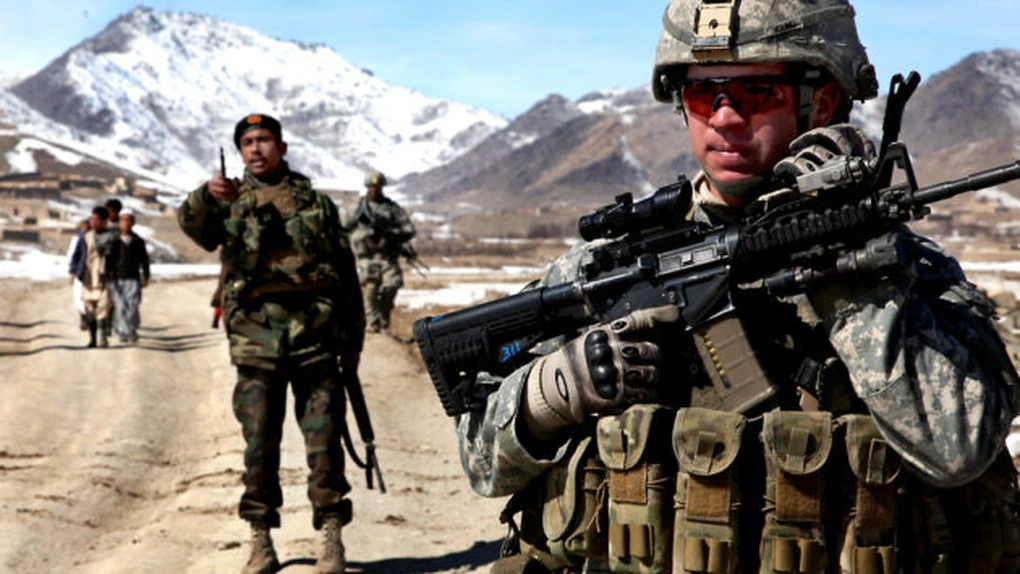 A început retragerea coordonată a trupelor NATO din Afganistan