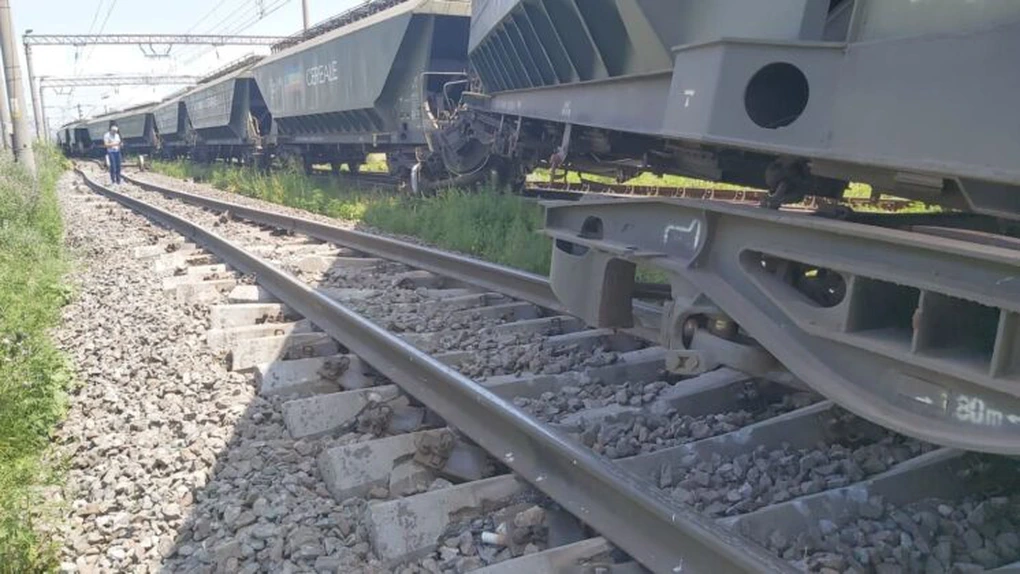 Calea ferată București - Constanța: CFR a scos la licitație lucrări de 317 milioane de lei în stațiile Fetești și Ciulnița