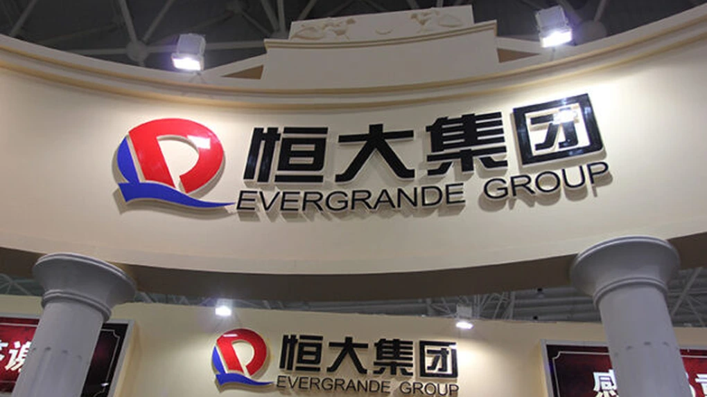 China trăieşte propria criză de tip Lehman Brothers: Evergrande, un gigant imobiliar, e aproape de colaps şi oferă investitorilor posibilitatea de a fi plătiţi cu proprietăţi în loc de numerar