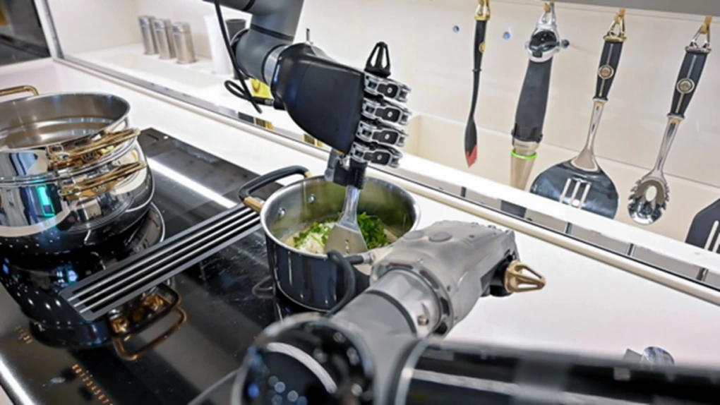 Viitorul, cu un pas mai aproape: Cum arată şi cât costă robotul chef personal sau cum automatizarea cu roboți va revoluționa modul în care folosim bucătăria
