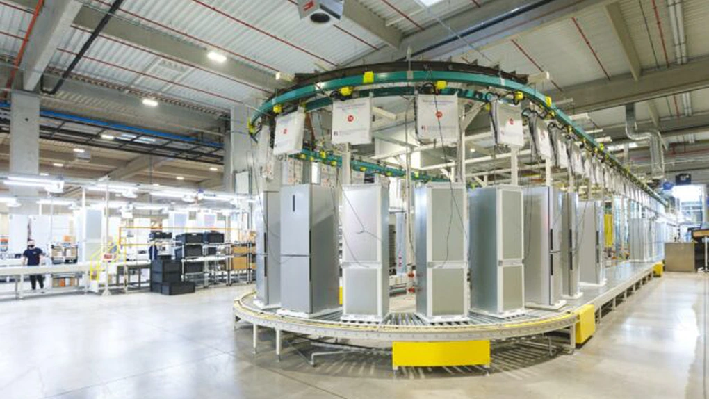 Haier a început producția de frigidere în noua sa fabrică din România, o investiție de 70 de milioane de euro