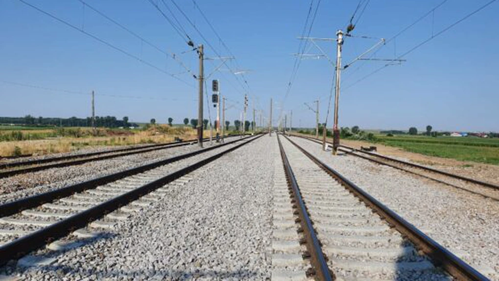 Calea ferată București - Craiova: CFR SA a semnat contractul pentru secțiunea Gara de Nord - Roșiori