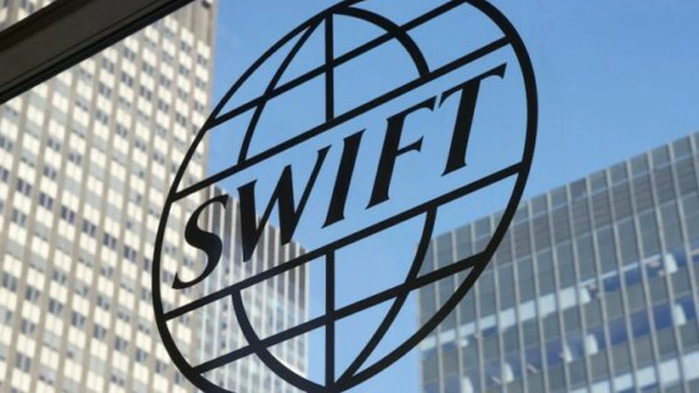 Londra vrea deconectarea Rusiei de la sistemul SWIFT. Parisul spune că este o măsură de ultim resort