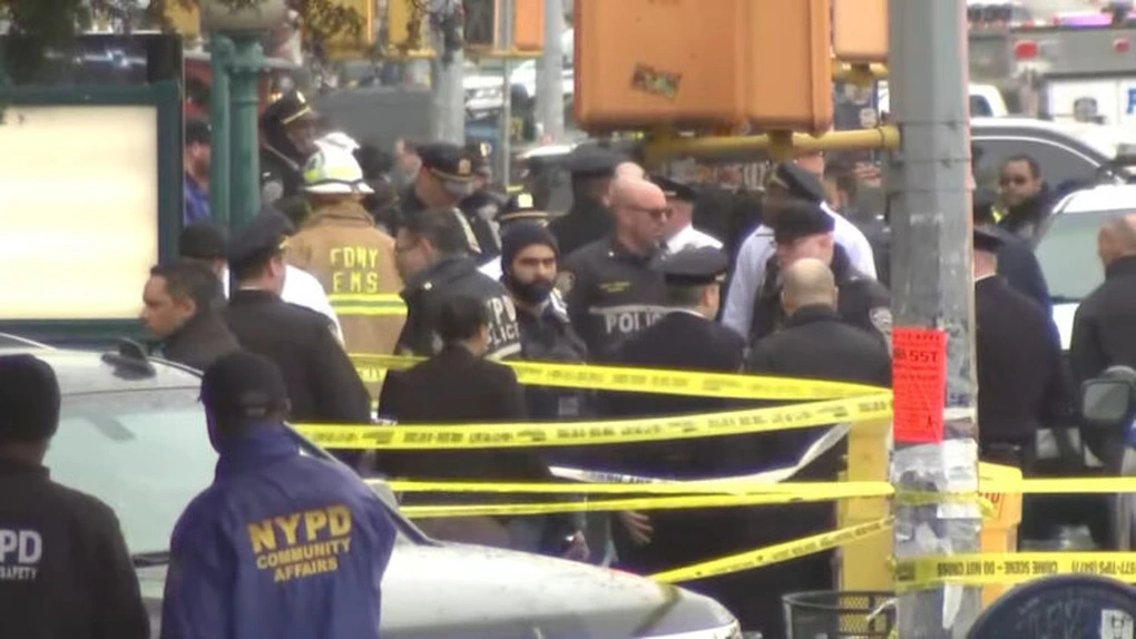 Update: Incident armat în New York. Mai multe persoane au fost împușcate într-un atac la metrou