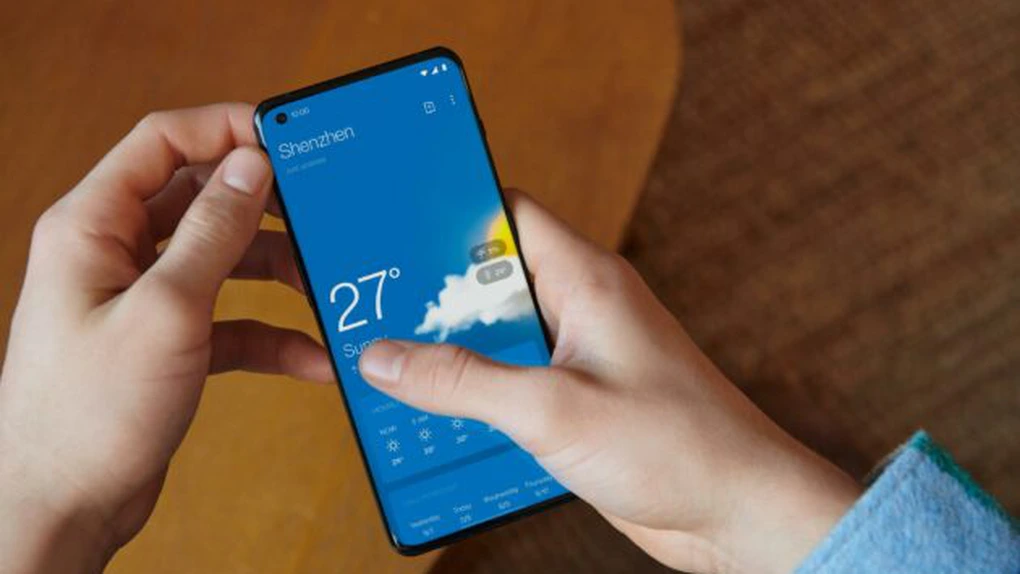 OnePlus 10 Pro, lansat în Europa. Cât va costa în România