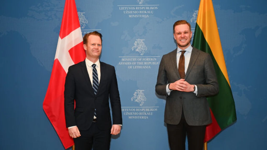 Danemarca și Lituania susțin interzicerea acordării de vize turistice cetățenilor ruși pentru a călători în Uniunea Europeană