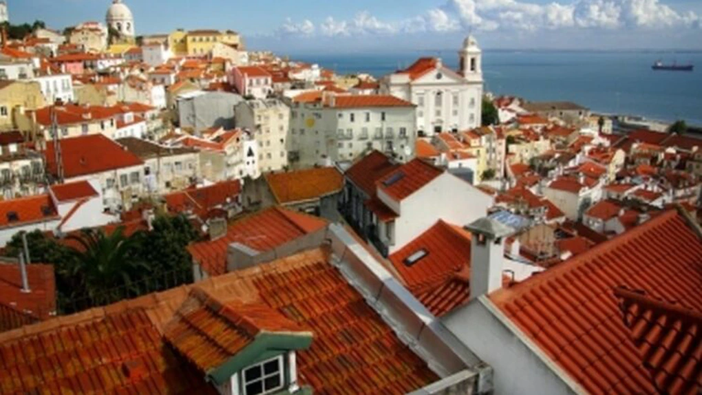 Lege controversată în Portugalia. Guvernul vrea să îi forţeze pe proprietarii de locuinţe libere să găsească chiriaşi