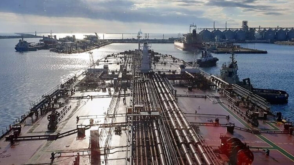 UE vrea să excludă serviciile de pilotaj maritim de pe lista sancţiunilor impuse petrolului rusesc