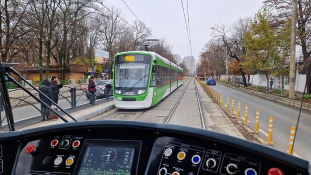Au fost puse în circulație în București primele 15 tramvaie noi cumpărate de Primărie de la Astra Arad