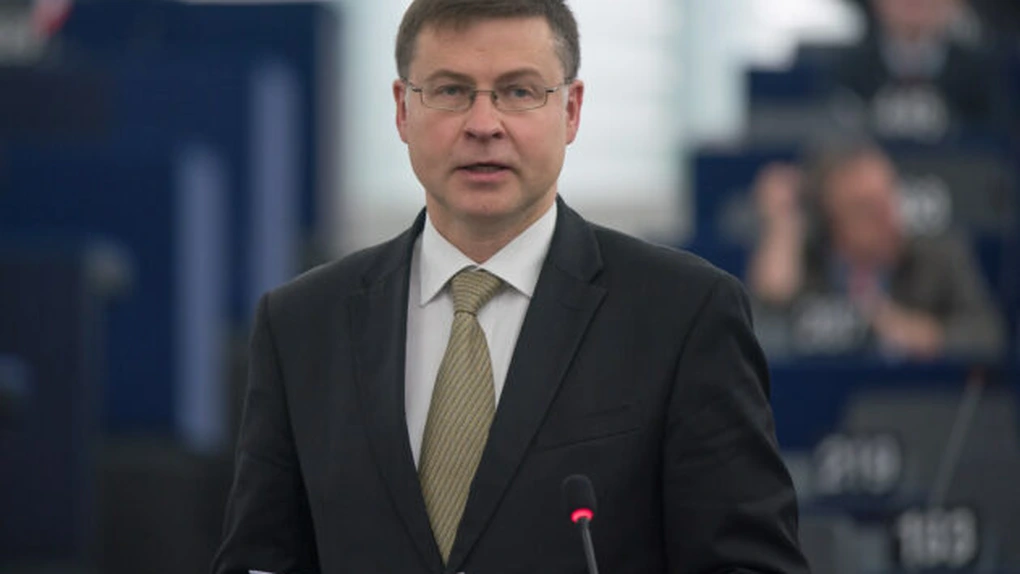 Valdis Dombrovskis, vicepreședinte CE: Deficitele bugetare trebuie reduse pe măsură ce perspectivele economice șe îmbunătățesc