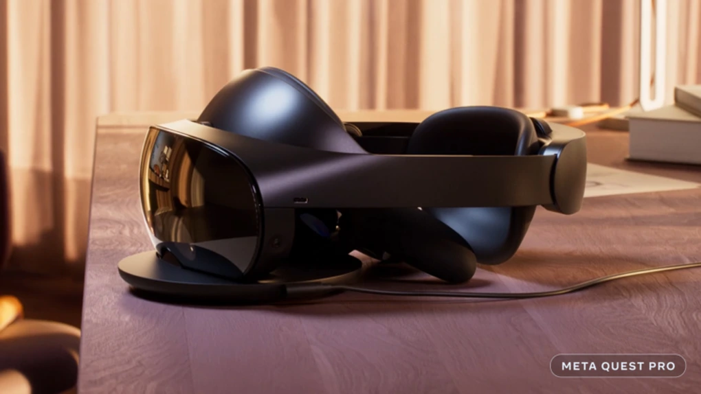 Meta a scăzut prețurile pentru căștile sale de realitate virtuală, în încercarea de a da un imbold vânzărilor