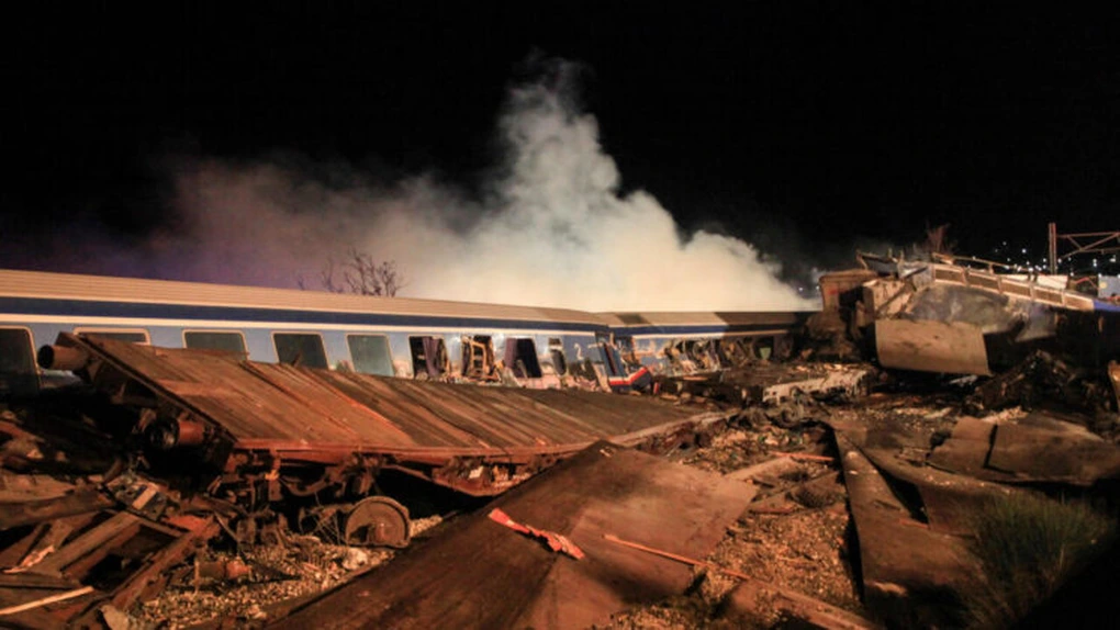 Catastrofă feroviară în Grecia: Furia degenerează în violenţe, şeful de gară în arest