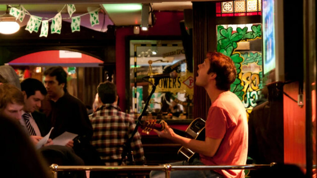 Irlanda va introduce pe etichetele băuturilor alcoolice avertismente asemănătoare cu cele de pe pachetele de țigări