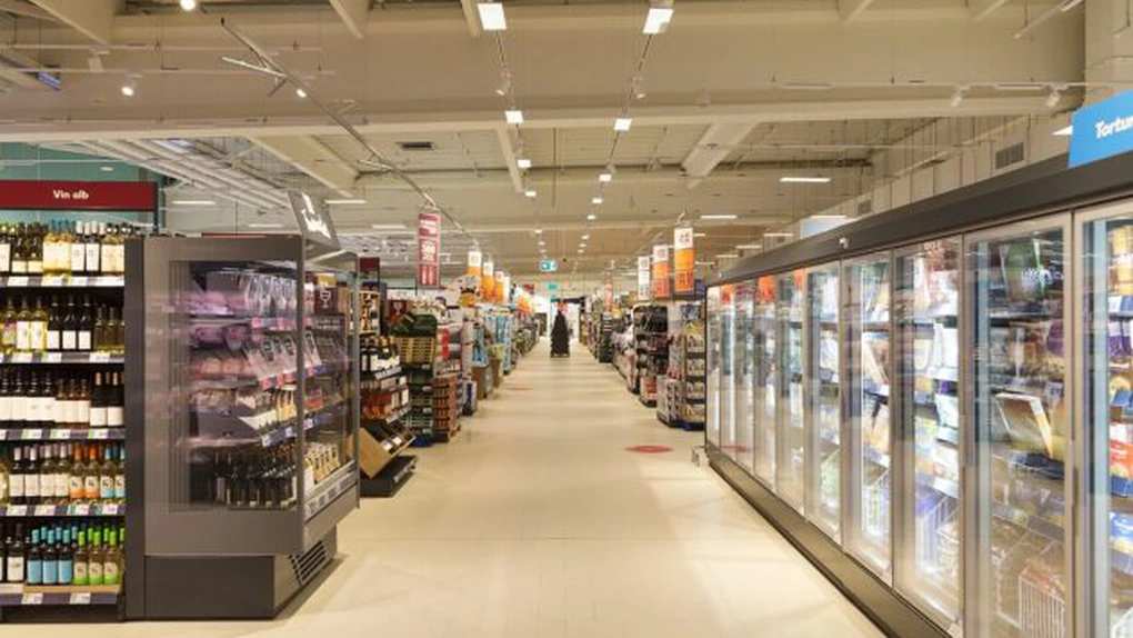Trei din 10 români ar fi de acord cu închiderea supermarketurilor şi hypermarketurilor în weekend - studiu