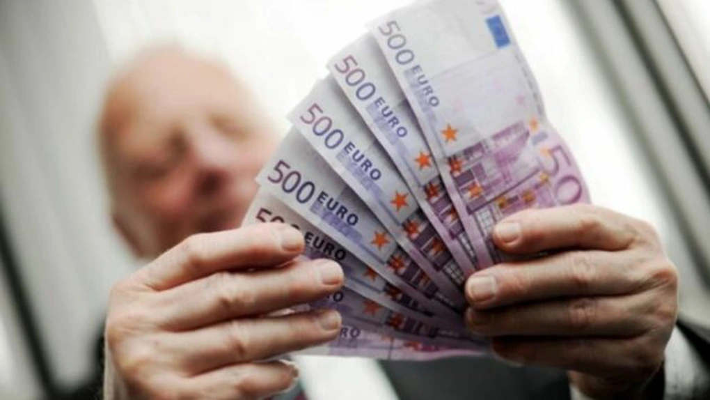 Băncile din România, inclusiv sucursalele străine, va trebui să raporteze la BNR date privind salariile personalului. Primul raport este aşteptat în august 2023