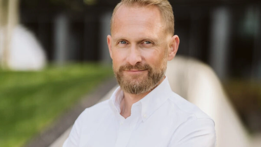 Vânzările de memorii și unități de stocare ale Samsung în România au crescut cu 200% în ultimii trei ani. ”România este a doua piață din regiune pentru noi. Ne propunem să mai creștem cu încă 50%” - Maciej Kamiński, director Samsung Memory CEE