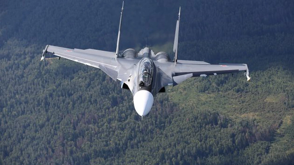 Rusia a trimis un avion de luptă deasupra Mării Negre pentru a intercepta o dronă de recunoaştere americană