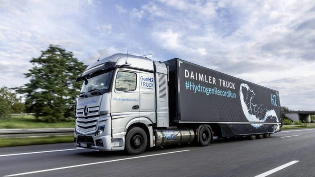 Daimler Truck: Camionul Mercedes-Benz GenH2 a parcurs 1.047 km cu un singur plin de hidrogen