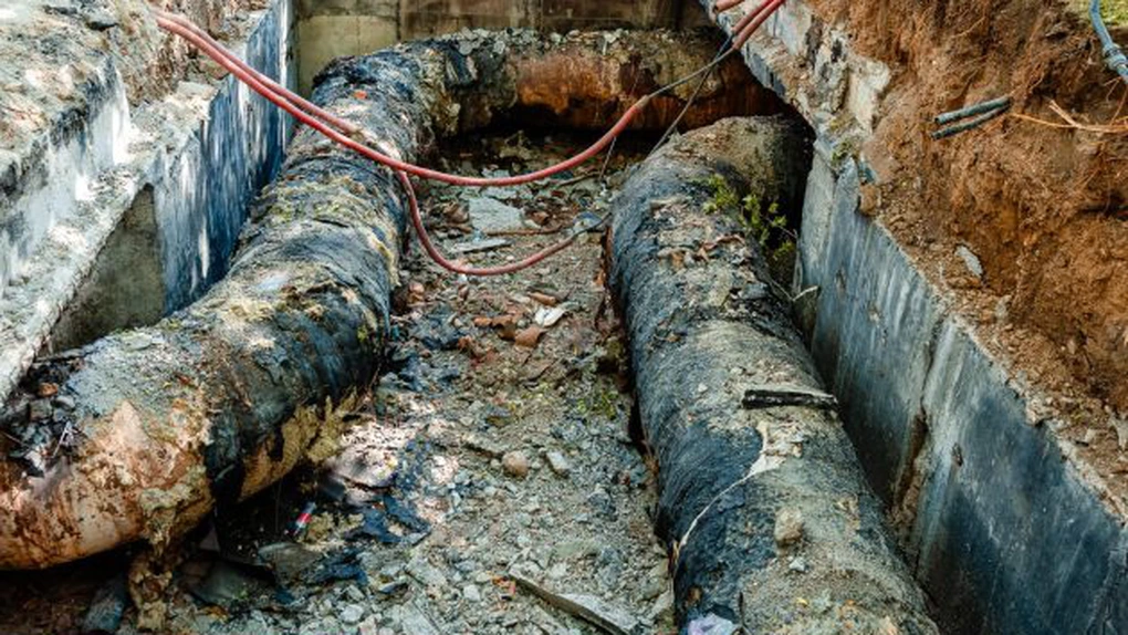 Nicuşor Dan: 45-50 de kilometri de reţea de termoficare reabilitaţi în 2023. Pentru 2024 sunt mai optimist