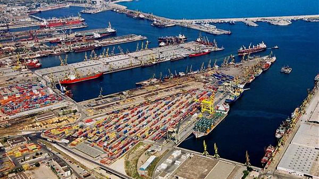 Legea pentru administrarea porturilor a fost sesizată din nou la CCR de preşedintele Iohannis