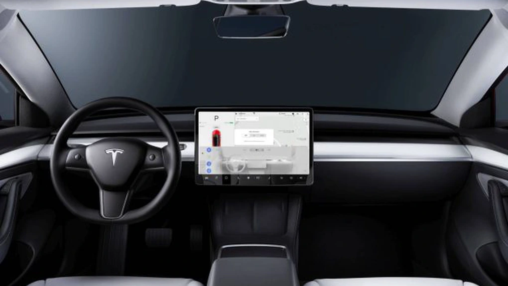 Tesla scumpește mașinile Model 3 vândute în Europa