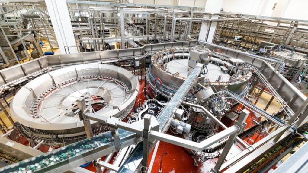 Ursus continuă investițiile în fabrica din Brașov, unde a inaugurat o nouă linie de îmbuteliere. Anul viitor va monta o nouă instalație de filtrare