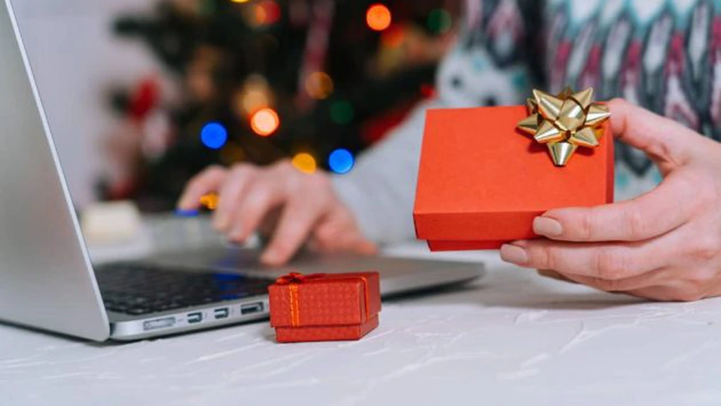 Economisire inteligentă în sezonul de Crăciun cu CashClub.ro: Cashback și Coduri de Reducere