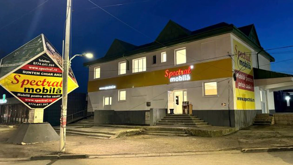 Spectral Mobilă a deschis un nou magazin în Roman, al doilea din această săptămână