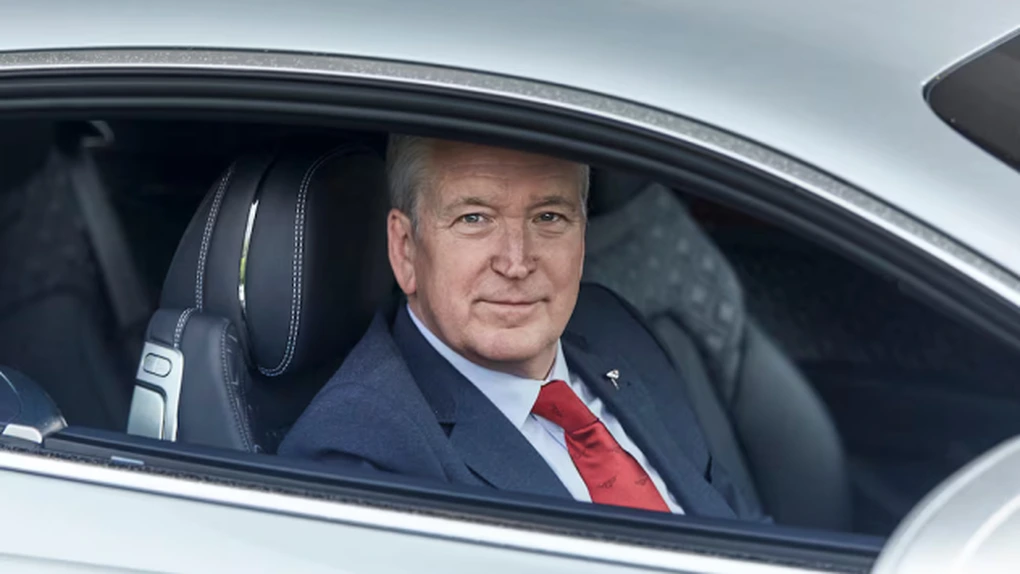 Fostul şef al Bentley, Adrian Hallmark, a fost numit în funcția de director general la Aston Martin