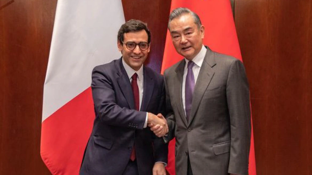 Beijingul anunță că își crește importurile din Franța, în ciuda anchetei Comisiei Europene cu privire la industria chineză de mașini electrice, acțiune susținută de Paris