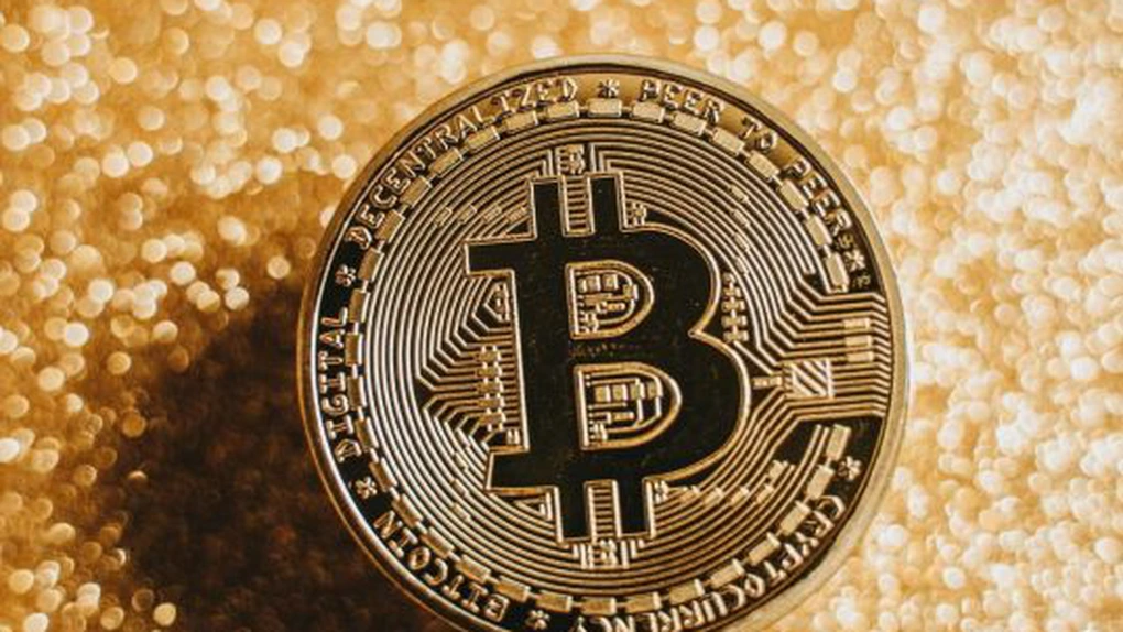 Valoarea Bitcoin a depășit 106.000 dolari azi
