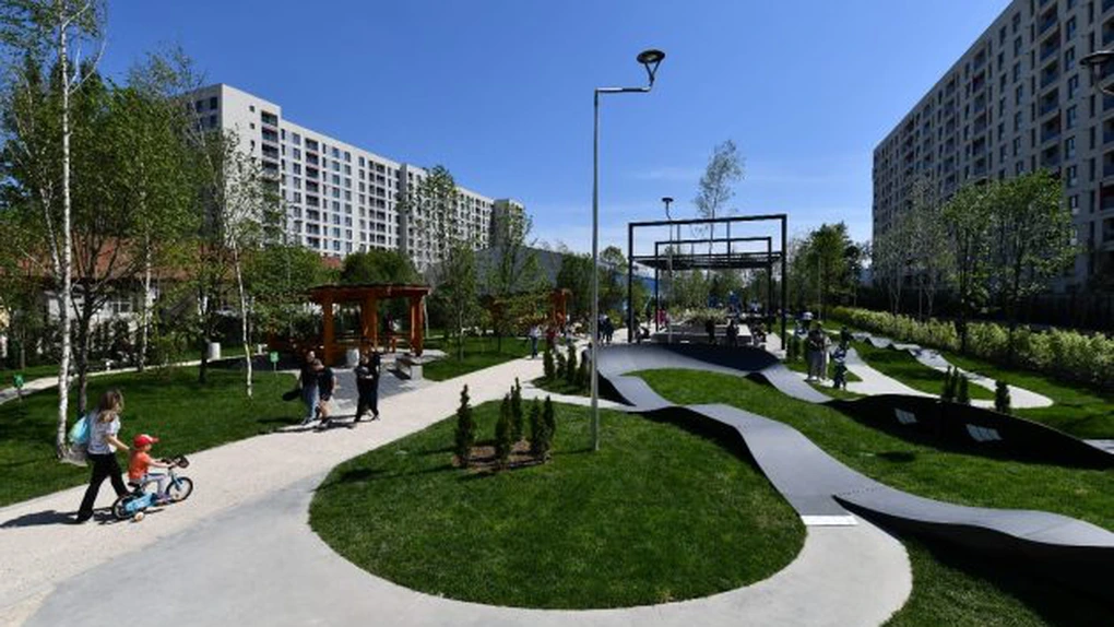 S-a deschis Parcul Liniei 2, singurul din Bucureşti cu pădure urbană şi spaţii de lucru în aer liber
