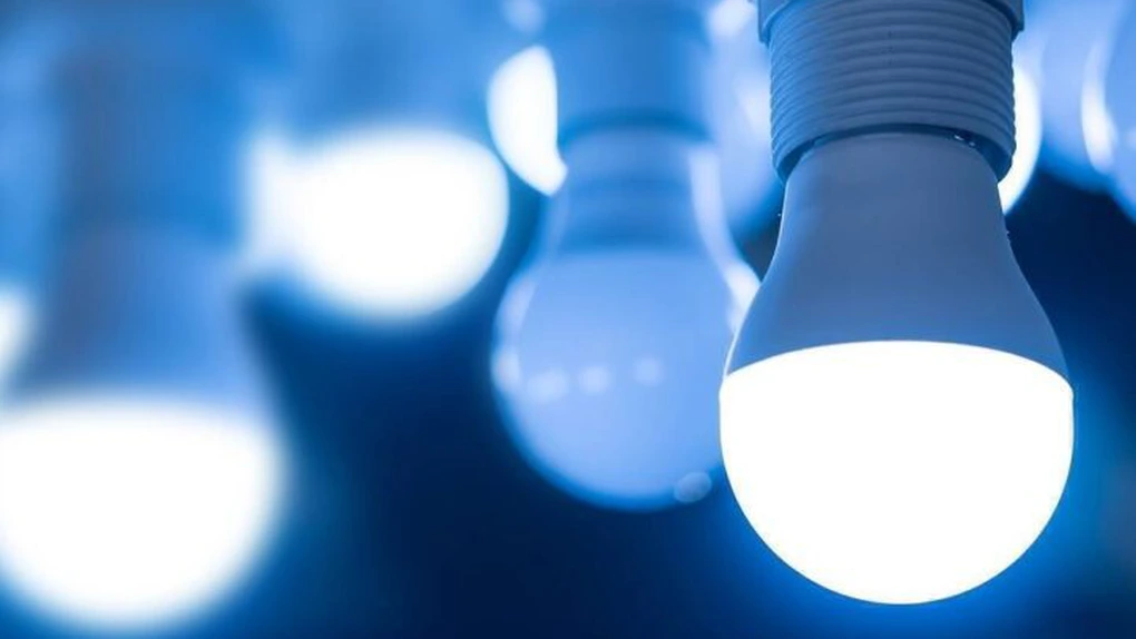 Reapar promoțiile de preț la energie electrică, în contextul liberalizării de la 1 iulie. Cu ce preț promo vine PPC