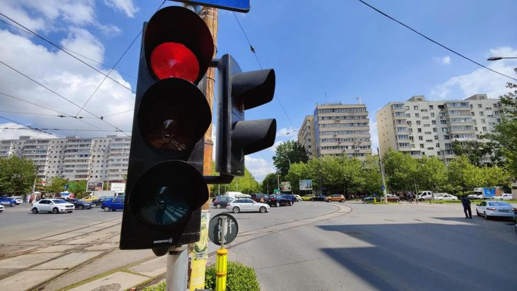 Opt intersecţii noi au fost integrate în sistemul de management al traficului din Bucureşti