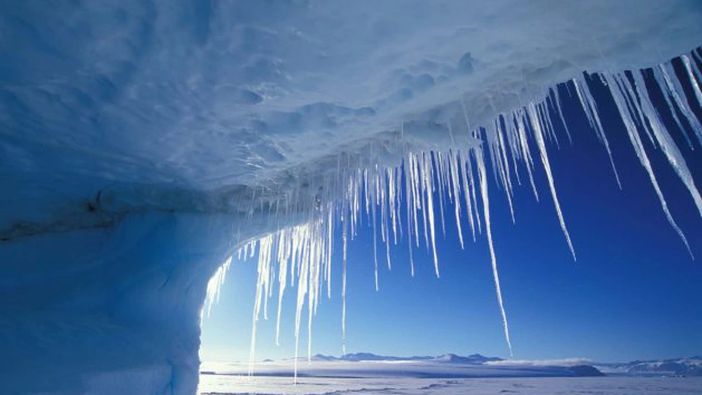 Avertisment al oamenilor de ştiinţă - Antarctica se îndreaptă spre o 