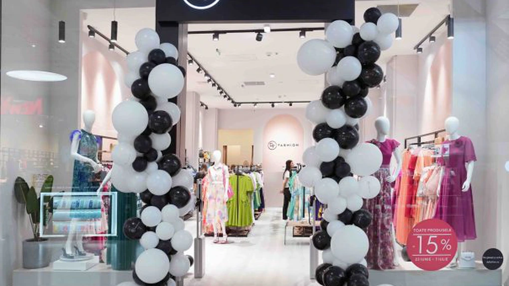 Retailerul românesc DY Fashion și-a deschis primul său magazin fizic la Craiova, în urma unei investiții de 60.000 de euro