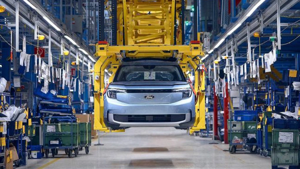 Ford și GM, în pericol să fie vizate de acțiuni negative de rating, din cauza tarifelor - S&P
