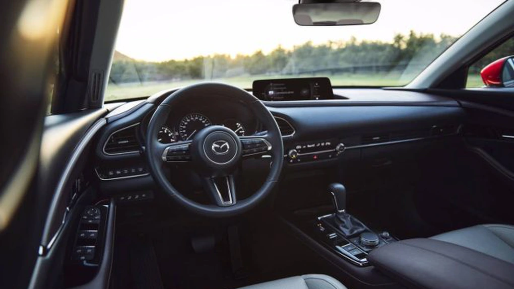 Mazda, creștere ușoară în România. CX-30 rămâne cel mai vândut model