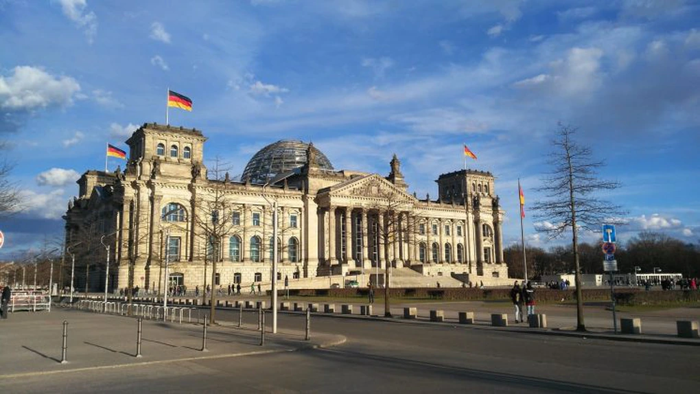 Olaf Scholz promite să menţină controale stricte la frontiere pentru a limita migraţia ilegală