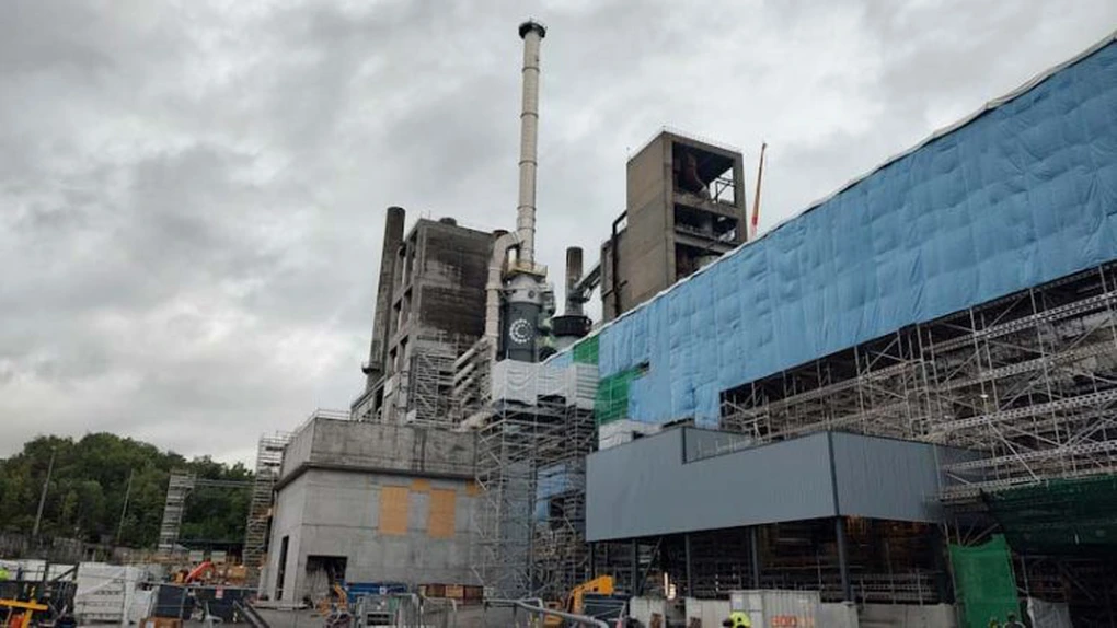 Heidelberg Materials, cu fabrici și în România, construiește prima instalație de captare și stocare a carbonului (CCS) de la o fabrică de ciment din lume, în Norvegia. Urmează una și la noi