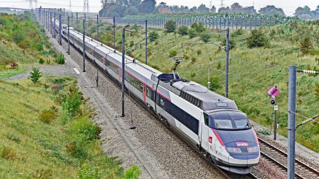 Cu trenul de la Paris la Berlin în opt ore. O nouă linie de tren de mare viteză va uni cele două capitale începând din 16 decembrie
