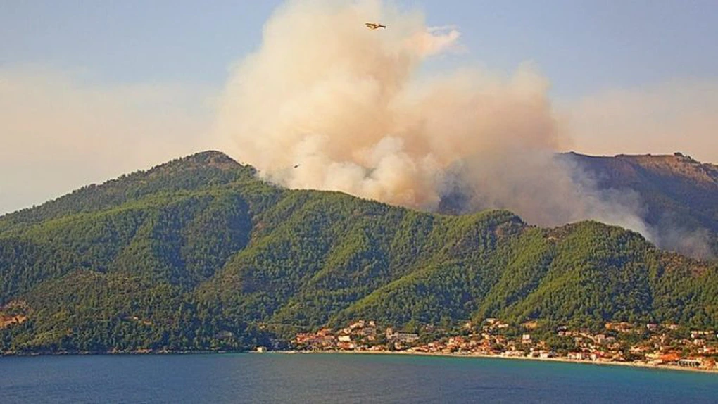 Grecia - Incendii de vegetaţie pe insula Thassos