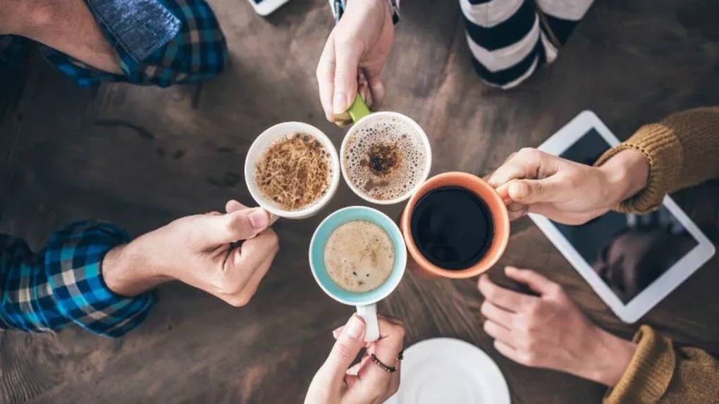 Un miliardar australian vrea să le interzică angajaţilor să iasă în pauză la cafea