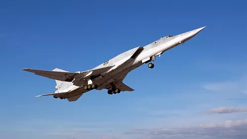 Rusia - Un bombardier supersonic rusesc Tu-22M3 s-a prăbuşit deasupra Siberiei