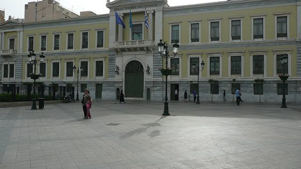 Statul grec va începe săptămâna viitoare vânzarea unei părți din pachetul de acțiuni pe care-l deține la National Bank of Greece