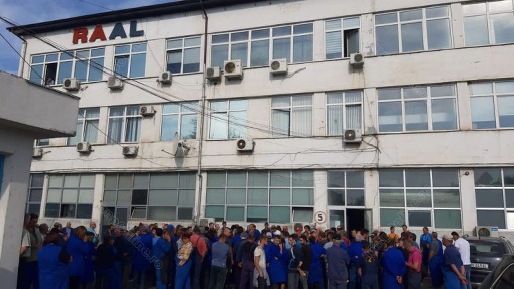 RAAL, al doilea mare angajator din judeţul Bistriţa-Năsăud, disponibilizează 300 oameni, din lipsă de comenzi
