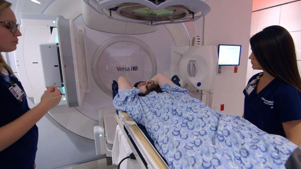 Vor fi decontate toate tipurile de servicii de radioterapie pentru pacienţii oncologici - Rafila